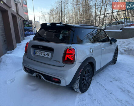 Серый Мини Купер, объемом двигателя 2 л и пробегом 115 тыс. км за 15000 $, фото 1 на Automoto.ua