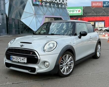 Сірий Міні Cooper, об'ємом двигуна 2 л та пробігом 98 тис. км за 13500 $, фото 1 на Automoto.ua