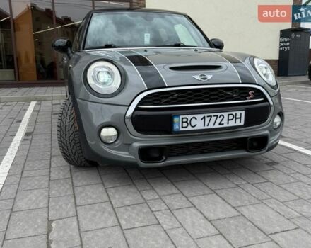 Сірий Міні Cooper, об'ємом двигуна 2 л та пробігом 141 тис. км за 12300 $, фото 1 на Automoto.ua