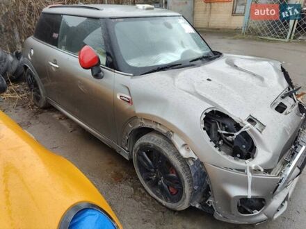 Серый Мини Купер, объемом двигателя 2 л и пробегом 165 тыс. км за 9600 $, фото 1 на Automoto.ua