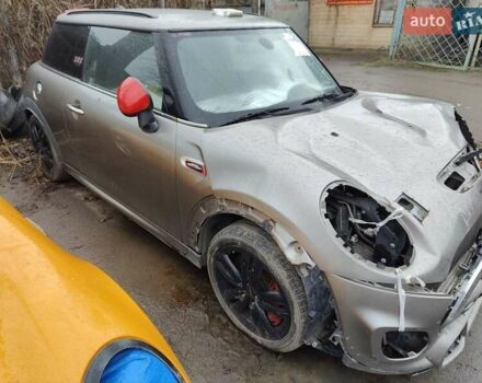 Серый Мини Купер, объемом двигателя 2 л и пробегом 165 тыс. км за 9600 $, фото 1 на Automoto.ua