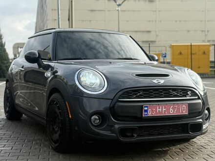 Серый Мини Купер, объемом двигателя 2 л и пробегом 117 тыс. км за 14500 $, фото 1 на Automoto.ua