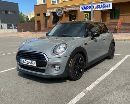 Сірий Міні Cooper, об'ємом двигуна 1.5 л та пробігом 118 тис. км за 10500 $, фото 1 на Automoto.ua