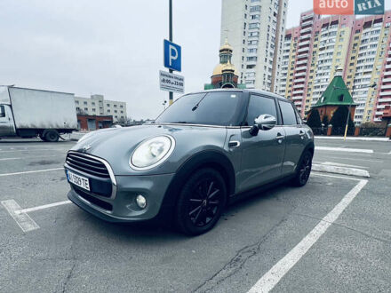 Серый Мини Купер, объемом двигателя 1.5 л и пробегом 170 тыс. км за 14200 $, фото 1 на Automoto.ua