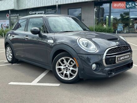 Сірий Міні Cooper, об'ємом двигуна 2 л та пробігом 68 тис. км за 13490 $, фото 1 на Automoto.ua