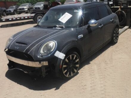 Сірий Міні Cooper, об'ємом двигуна 2 л та пробігом 184 тис. км за 10000 $, фото 1 на Automoto.ua