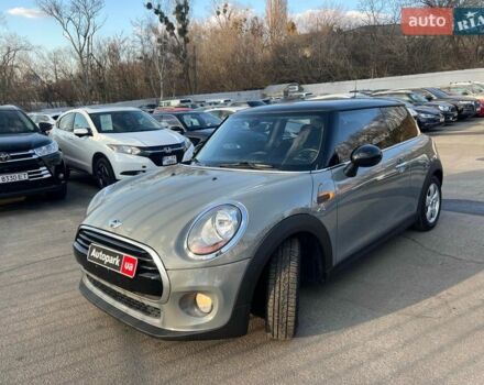 Сірий Міні Cooper, об'ємом двигуна 1.5 л та пробігом 104 тис. км за 12790 $, фото 1 на Automoto.ua