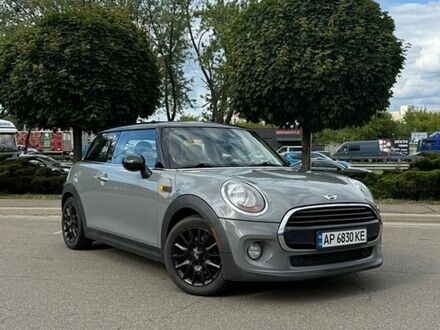 Сірий Міні Cooper, об'ємом двигуна 1.5 л та пробігом 168 тис. км за 11400 $, фото 1 на Automoto.ua