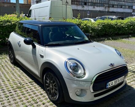 Сірий Міні Cooper, об'ємом двигуна 1.5 л та пробігом 82 тис. км за 17000 $, фото 1 на Automoto.ua
