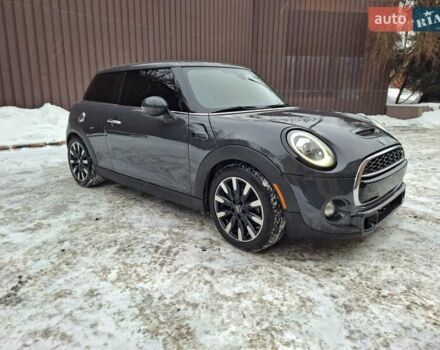 Сірий Міні Cooper, об'ємом двигуна 2 л та пробігом 97 тис. км за 18000 $, фото 1 на Automoto.ua