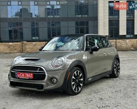 Сірий Міні Cooper, об'ємом двигуна 2 л та пробігом 55 тис. км за 19900 $, фото 1 на Automoto.ua