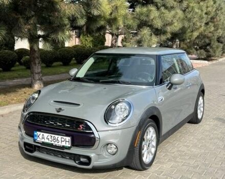 Сірий Міні Cooper, об'ємом двигуна 2 л та пробігом 35 тис. км за 14700 $, фото 1 на Automoto.ua