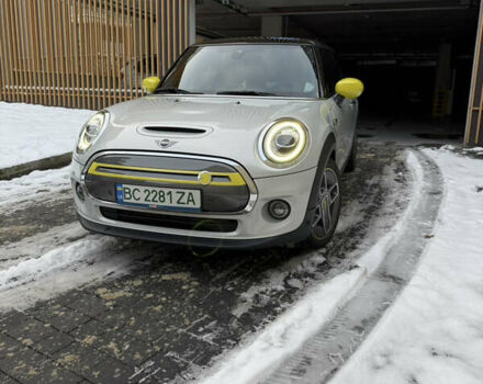 Серый Мини Купер, объемом двигателя 0 л и пробегом 85 тыс. км за 16500 $, фото 1 на Automoto.ua