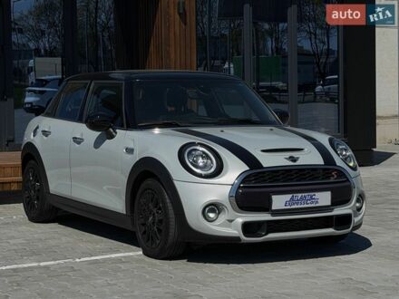 Сірий Міні Cooper, об'ємом двигуна 2 л та пробігом 123 тис. км за 19500 $, фото 1 на Automoto.ua