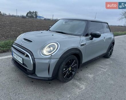 Сірий Міні Cooper, об'ємом двигуна 0 л та пробігом 33 тис. км за 16500 $, фото 1 на Automoto.ua