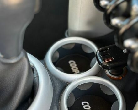 Синій Міні Cooper, об'ємом двигуна 1.6 л та пробігом 196 тис. км за 4500 $, фото 11 на Automoto.ua