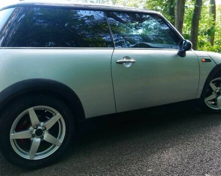 Синий Мини Купер, объемом двигателя 1.6 л и пробегом 202 тыс. км за 4200 $, фото 4 на Automoto.ua