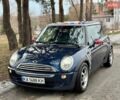 Синий Мини Купер, объемом двигателя 1.6 л и пробегом 255 тыс. км за 4999 $, фото 1 на Automoto.ua