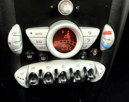 Синій Міні Cooper, об'ємом двигуна 1.56 л та пробігом 287 тис. км за 5650 $, фото 21 на Automoto.ua