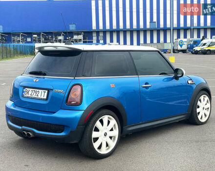 Синій Міні Cooper, об'ємом двигуна 1.6 л та пробігом 230 тис. км за 6500 $, фото 4 на Automoto.ua