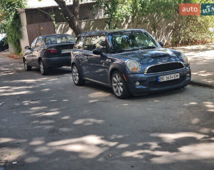 Синий Мини Купер, объемом двигателя 1.6 л и пробегом 80 тыс. км за 5000 $, фото 2 на Automoto.ua