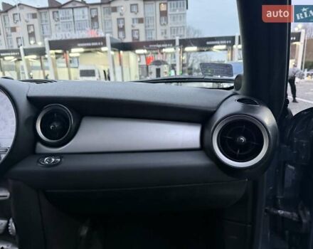 Синий Мини Купер, объемом двигателя 1.6 л и пробегом 212 тыс. км за 8700 $, фото 14 на Automoto.ua