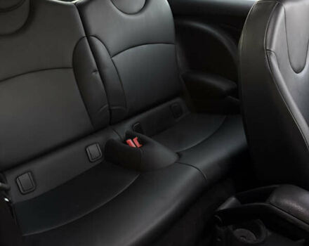 Синій Міні Cooper, об'ємом двигуна 1.6 л та пробігом 180 тис. км за 8888 $, фото 11 на Automoto.ua