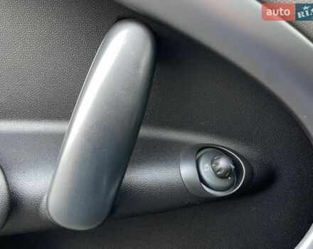 Синій Міні Cooper, об'ємом двигуна 1.6 л та пробігом 94 тис. км за 12199 $, фото 40 на Automoto.ua