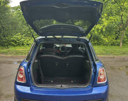 Синій Міні Cooper, об'ємом двигуна 1.6 л та пробігом 130 тис. км за 9250 $, фото 4 на Automoto.ua