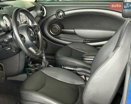 Синій Міні Cooper, об'ємом двигуна 1.6 л та пробігом 156 тис. км за 10440 $, фото 8 на Automoto.ua
