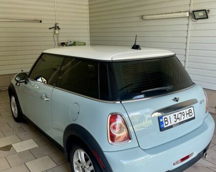 Мини Купер 2013 в Пирятине на Automoto.ua Синий Мини Купер, объемом двигателя 1.6 л и пробегом 85 тыс. км за 6999 $, фото 4 на Automoto.ua