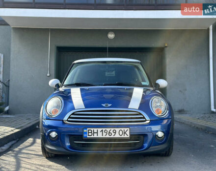 Синий Мини Купер, объемом двигателя 1.6 л и пробегом 157 тыс. км за 7500 $, фото 4 на Automoto.ua