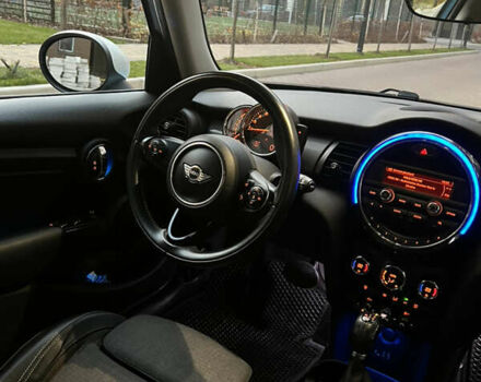 Синій Міні Cooper, об'ємом двигуна 1.5 л та пробігом 125 тис. км за 12000 $, фото 11 на Automoto.ua