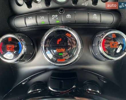 Синій Міні Cooper, об'ємом двигуна 1.5 л та пробігом 114 тис. км за 12490 $, фото 17 на Automoto.ua