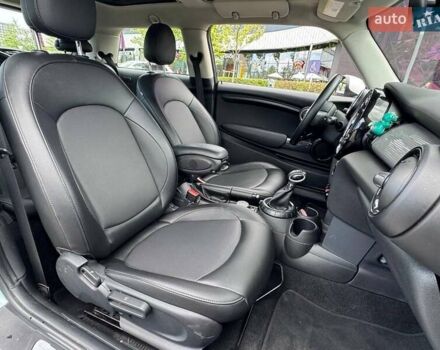 Синій Міні Cooper, об'ємом двигуна 1.5 л та пробігом 114 тис. км за 12490 $, фото 10 на Automoto.ua