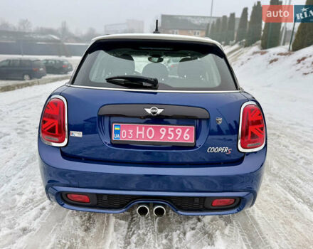Синій Міні Cooper, об'ємом двигуна 2 л та пробігом 93 тис. км за 14900 $, фото 4 на Automoto.ua