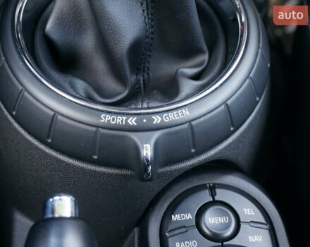 Мини Купер 2016 в Одессе на Automoto.ua Синий Мини Купер, объемом двигателя 2 л и пробегом 52 тыс. км за 15900 $, фото 54 на Automoto.ua