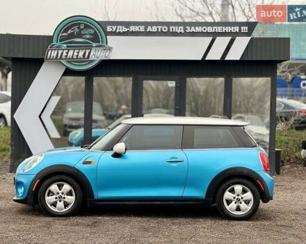 Синий Мини Купер, объемом двигателя 1.5 л и пробегом 50 тыс. км за 13600 $, фото 1 на Automoto.ua
