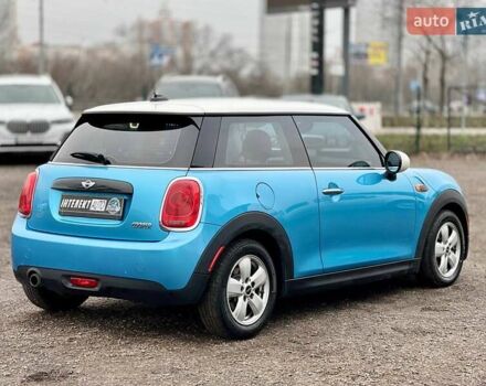 Синий Мини Купер, объемом двигателя 1.5 л и пробегом 50 тыс. км за 13600 $, фото 4 на Automoto.ua