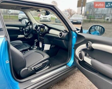 Синий Мини Купер, объемом двигателя 1.5 л и пробегом 50 тыс. км за 13600 $, фото 15 на Automoto.ua