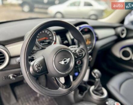 Синий Мини Купер, объемом двигателя 1.5 л и пробегом 50 тыс. км за 13600 $, фото 24 на Automoto.ua