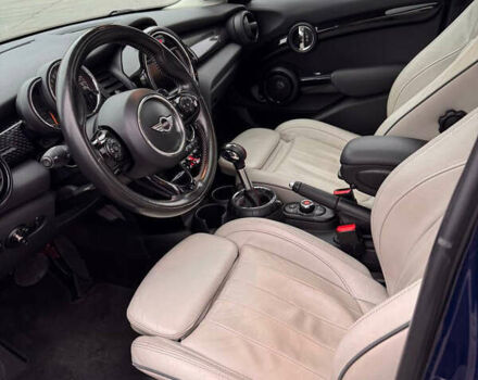 Синий Мини Купер, объемом двигателя 2 л и пробегом 42 тыс. км за 16900 $, фото 15 на Automoto.ua