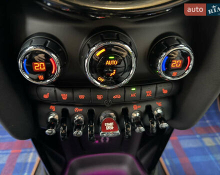 Синій Міні Cooper, об'ємом двигуна 2 л та пробігом 75 тис. км за 19900 $, фото 73 на Automoto.ua