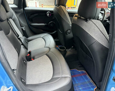 Синій Міні Cooper, об'ємом двигуна 2 л та пробігом 75 тис. км за 19900 $, фото 55 на Automoto.ua