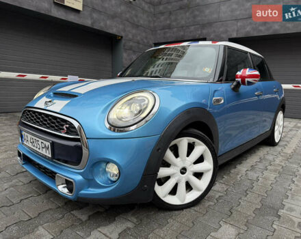 Синій Міні Cooper, об'ємом двигуна 2 л та пробігом 75 тис. км за 19900 $, фото 5 на Automoto.ua