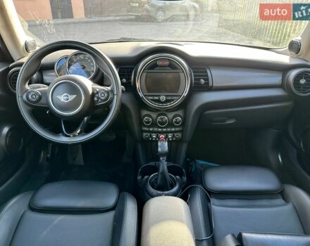 Синій Міні Cooper, об'ємом двигуна 1.5 л та пробігом 130 тис. км за 12900 $, фото 9 на Automoto.ua