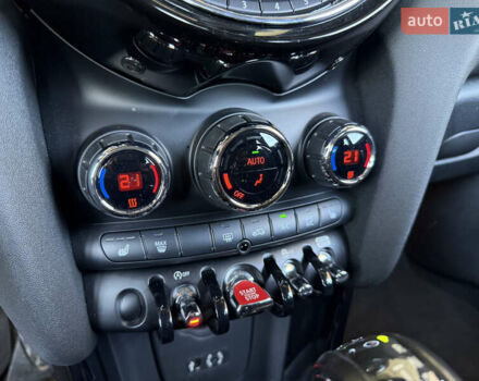 Синій Міні Cooper, об'ємом двигуна 2 л та пробігом 27 тис. км за 16900 $, фото 17 на Automoto.ua
