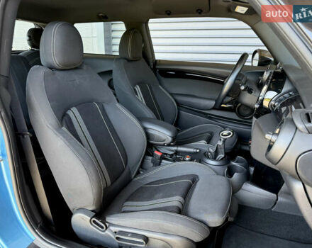 Синій Міні Cooper, об'ємом двигуна 2 л та пробігом 27 тис. км за 16900 $, фото 12 на Automoto.ua