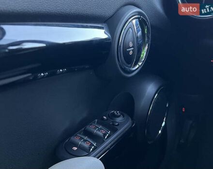 Синий Мини Купер, объемом двигателя 2 л и пробегом 61 тыс. км за 21500 $, фото 19 на Automoto.ua