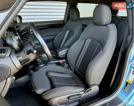 Синій Міні Cooper, об'ємом двигуна 2 л та пробігом 27 тис. км за 16900 $, фото 10 на Automoto.ua